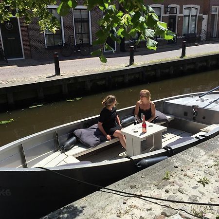 B&B Het Herenhuys Aan De Historische Gracht Van Kollum 외부 사진
