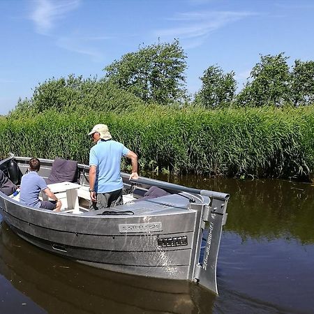 B&B Het Herenhuys Aan De Historische Gracht Van Kollum 외부 사진
